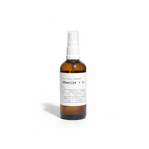ROSE PETAL HYDROLAT WITH ALOE VERA WHITE TEA & HYALURONIC ACID
